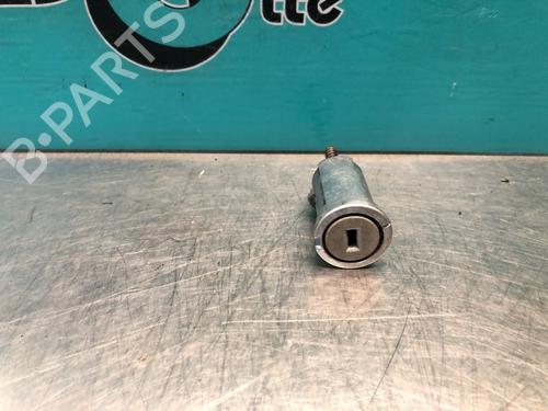 Switch OPEL MERIVA A MPV (X03) 1.4 16V Twinport (E75) | BP30192895I30 