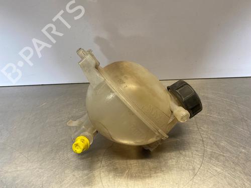 Ekspansjonstank Ekspansjonstank PEUGEOT 208 I (CA_, CC_) 1.0 VTi (68 hp) 36048630 36048630