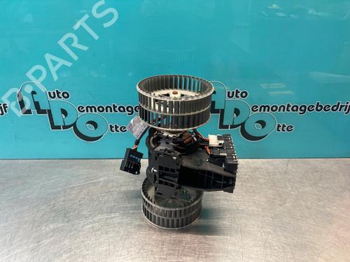 Used Heater blower motor BMW 5 (E60) 525 i (218 hp) 20719624