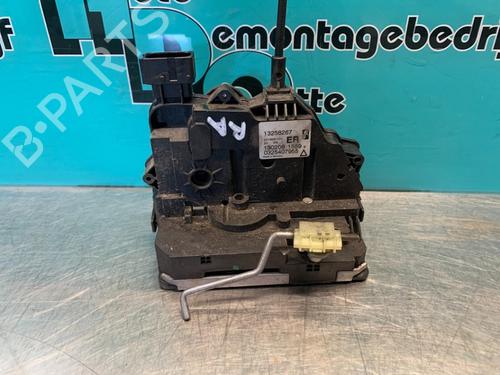 Used Rear right lock OPEL CORSA D (S07) 1.3 CDTI (L08, L68) (90 hp) 23980934