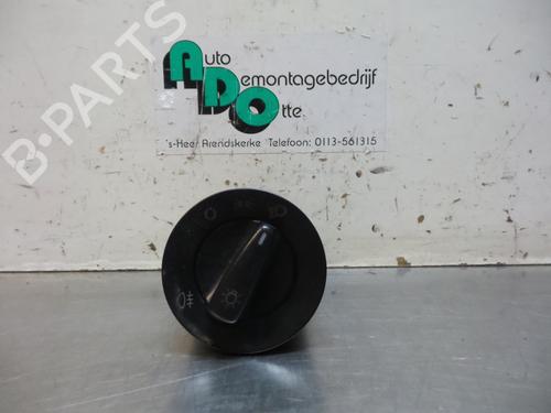 Used Headlight switch VW POLO (6N2) 1.4 16V (75 hp) 19602397