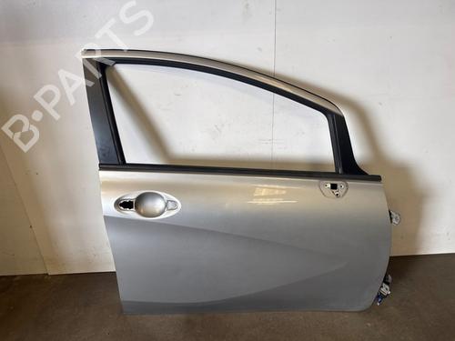 right-front-door-nissan-note-e12-2012-36458702 main image