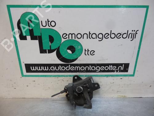 Used Hood lock HYUNDAI GETZ (TB) 1.3 i (82 hp) 19611065