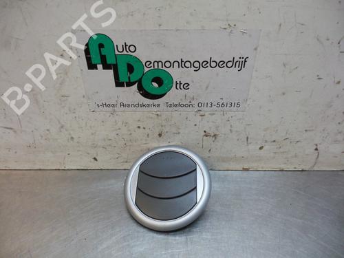 Used Air vent NISSAN PIXO (UA0) 1.0 (68 hp) 19601323