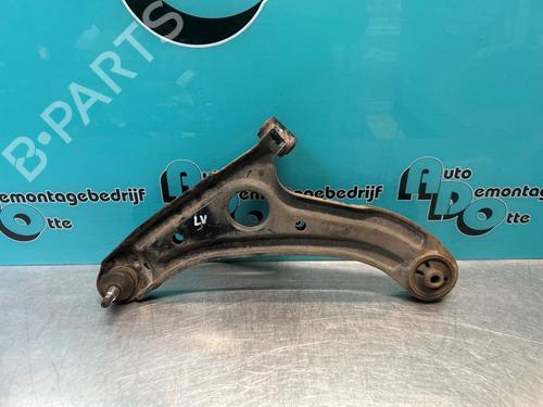 Used Left front suspension arm HYUNDAI GETZ (TB) 1.1 (63 hp) 28298526