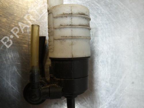 Used Washer pump RENAULT KANGOO Express (FC0/1_) 1.5 dCi (FC07, FC1R) (65 hp) 19585982