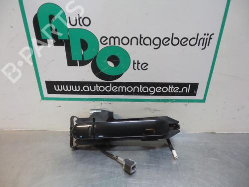 Used Front right exterior door handle NISSAN MICRA III (K12) 1.2 16V (80 hp) 19607647