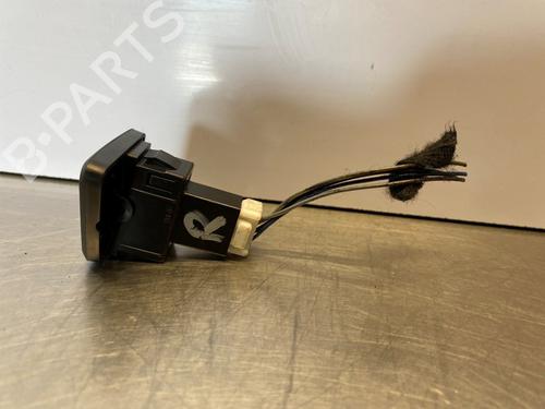 Switch ABARTH 500 / 595 / 695 1.4 (312.AXT1A) | BP38681000I30 - Image 3