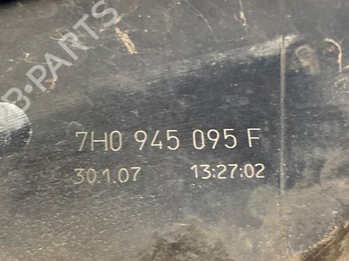 Left taillight VW TRANSPORTER T5 Van (7HA, 7HH, 7EA, 7EH) 1.9 TDI | BP39647871C34 - Image 4