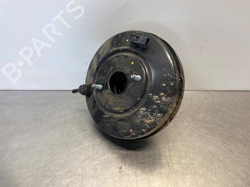 Used Servo brake NISSAN NOTE (E12) 1.2 (80 hp) 28368911