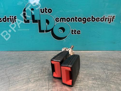 Used Seat buckle VW GOLF VI (5K1) 1.4 TSI (122 hp) 19627253