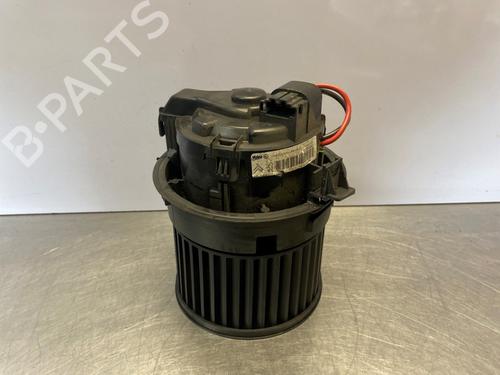 Used Heater blower motor Heater blower motor PEUGEOT 208 I (CA_, CC_) 1.0 VTi (68 hp) 36048634 36048634