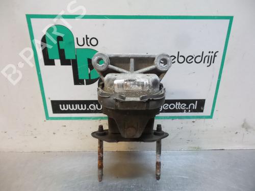 Used Engine mount Engine mount 19611173 19611173