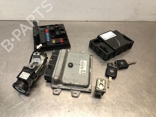 Used Switch NISSAN QASHQAI I (J10, NJ10) 2.0 All-wheel Drive (139 hp) 30623625