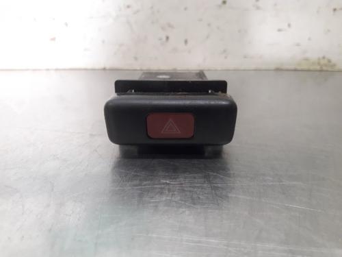 Used Warning switch TOYOTA STARLET (_P8_) 1.3 12V Cat (EP81) (75 hp) 19614563
