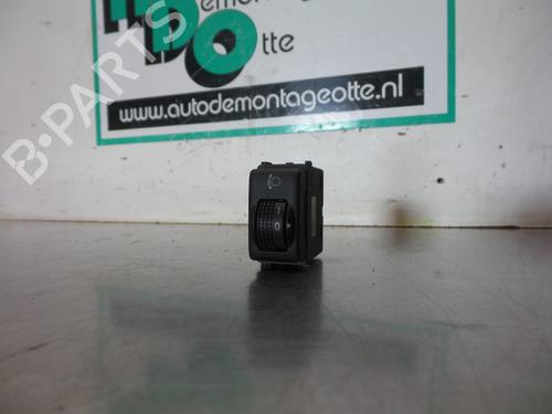 Used Switch NISSAN NOTE (E11, NE11) 1.4 (88 hp) 19608400