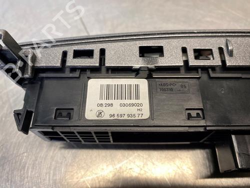 Warning switch PEUGEOT 308 I (4A_, 4C_) 1.6 16V | BP28487291I22