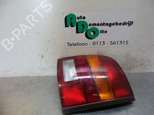 Used Right taillight NISSAN MICRA II (K11) 1.0 i 16V (54 hp) 19584924