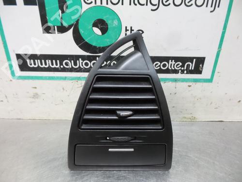 Used Air vent CITROËN C4 Coupe (LA_) 1.6 16V (109 hp) 19613264