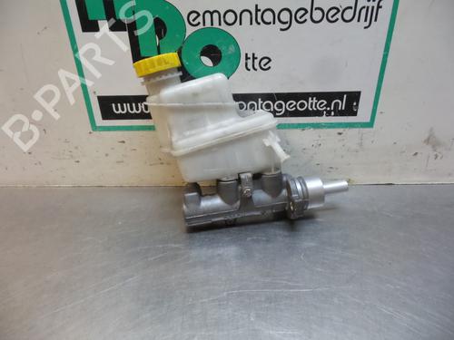 Used Brake master cylinder Brake master cylinder 19611931 19611931