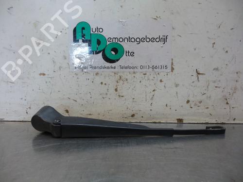 Used Rear windshield wiper arm FORD FIESTA V (JH_, JD_) 1.25 16V (70 hp) 19603921