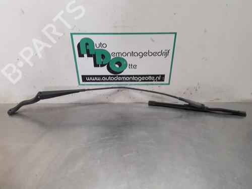 Used Front windshield wiper arm OPEL CORSA D (S07) 1.3 CDTI (L08, L68) (75 hp) 19614084