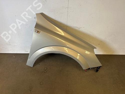 Used Right front fenders Right front fenders 37439059 37439059
