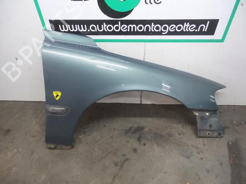 Used Right front fenders VOLVO S60 I (384) 2.4 (170 hp) 19613053