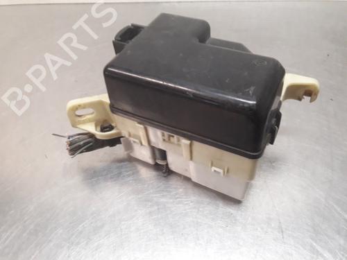 Used Fuse box Fuse box 19614839 19614839