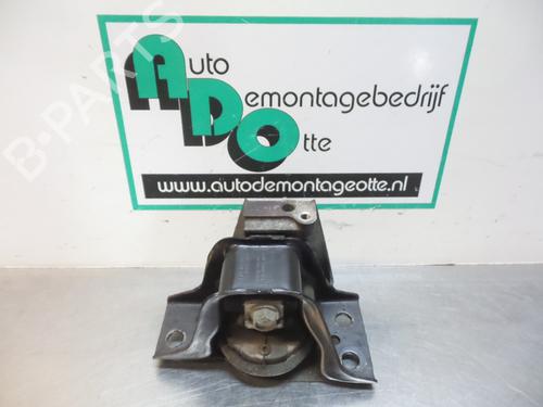Used Engine mount Engine mount 19607679 19607679