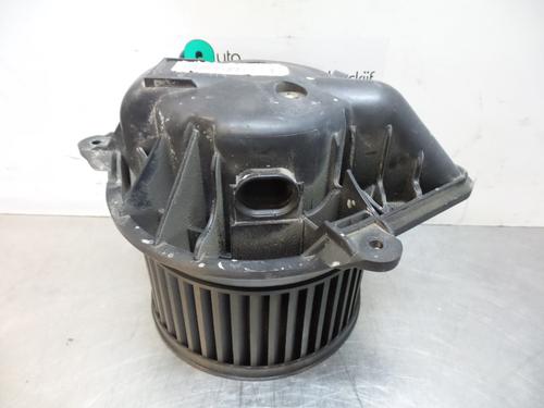 Used Heater blower motor OPEL VIVARO A Van (X83) 1.9 DI (F7) (80 hp) 19598283