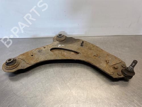 Høyre foran bærearm OPEL VIVARO A Van (X83) 1.9 DTI (F7) (101 hp) 28300494