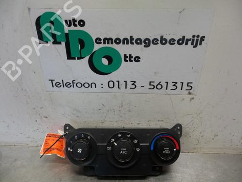 Commande Chauffage KIA CERATO I Hatchback (LD) 1.6 (105 hp) 19584820
