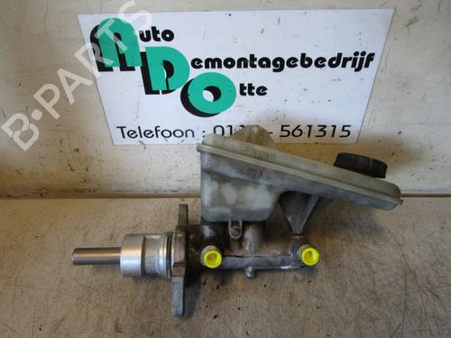 Used Brake master cylinder Brake master cylinder OPEL VIVARO A Van (X83) 1.9 DTI (F7) (101 hp) 19588396 19588396