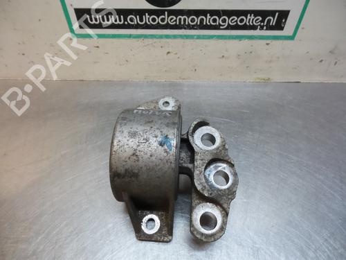 Used Engine mount Engine mount 19612190 19612190
