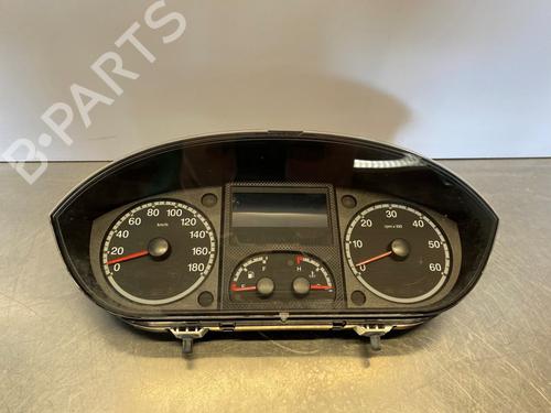 Used Instrument cluster Instrument cluster 39065686 39065686