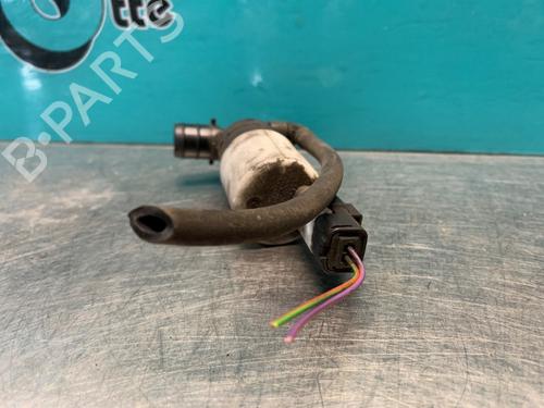 Washer pump OPEL VIVARO A Van (X83) 1.9 DTI (F7) | BP19629033E24 