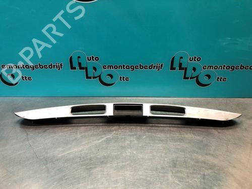 Used Tailgate handle PEUGEOT 207 (WA_, WC_) 1.6 16V VTi (120 hp) 28298267