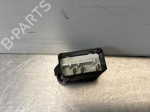 Switch VW CRAFTER 30-50 Van (2E_) 2.5 TDI | BP39065555I30 - Image 3
