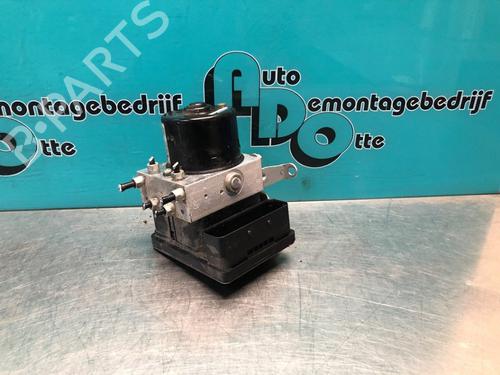 Used ABS pump BMW 3 (E90) 318 i (129 hp) 28305543