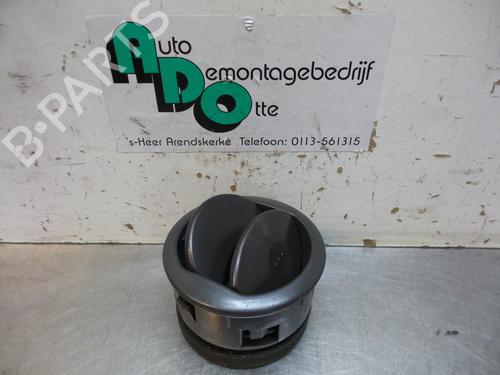 Used Air vent CHEVROLET AVEO / KALOS Hatchback (T250, T255) 1.4 (101 hp) 19603176