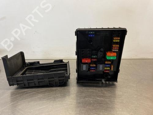 Fuse box VW GOLF VI (5K1) 1.2 TSI | BP30121326E1 