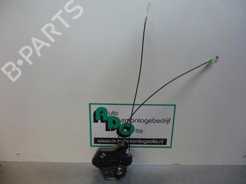 Used Rear right lock TOYOTA COROLLA Verso (_E12_) 2.0 D-4D (CDE120_, CDE120R) (90 hp) 19605348