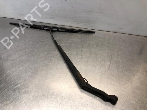 Front windshield wiper arm TOYOTA STARLET (_P9_) 1.3 (EP91_, EP91R) | BP29868310C143 