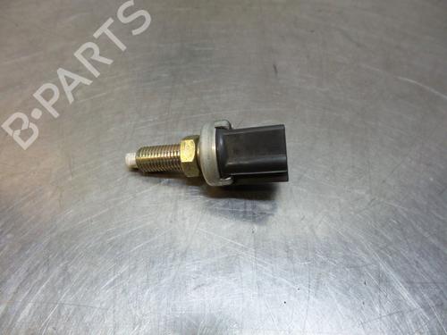 Used Switch TOYOTA YARIS (_P1_) 1.0 (SCP10_, SCP10R) (68 hp) 19594664