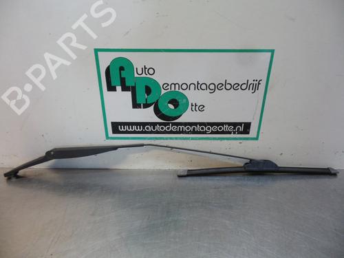Used Front windshield wiper arm FIAT PANDA (169_) 1.1 (169.AXA1A) (54 hp) 19610434