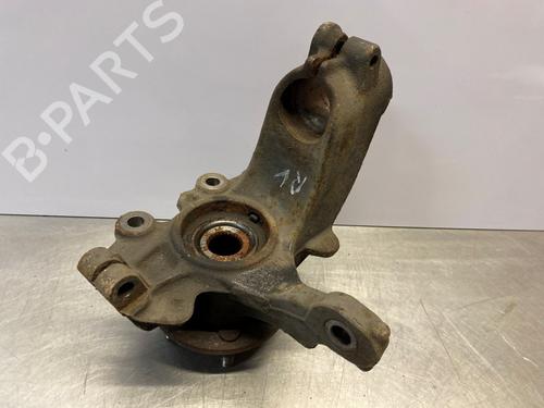 Used Right front steering knuckle FORD FOCUS III Estate Van 1.0 EcoBoost (125 hp) 31332280