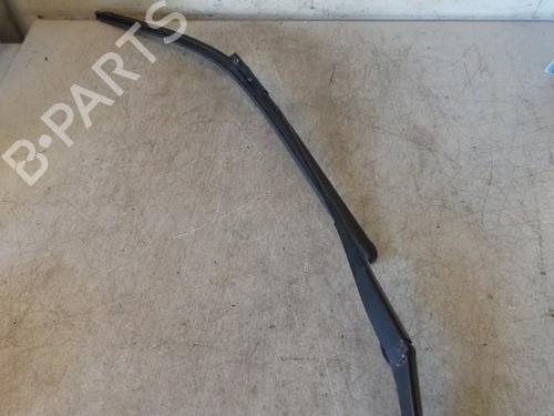 Used Front windshield wiper arm FORD FOCUS II Turnier (DA_, FFS, DS) 1.6 TDCi (109 hp) 19589040