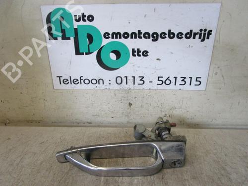 Used Front right exterior door handle Front right exterior door handle 19587961 19587961