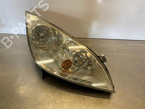 Used Right headlight Right headlight MITSUBISHI COLT VI (Z3_A, Z2_A) 1.3 (Z21A) (95 hp) 32082059 32082059
